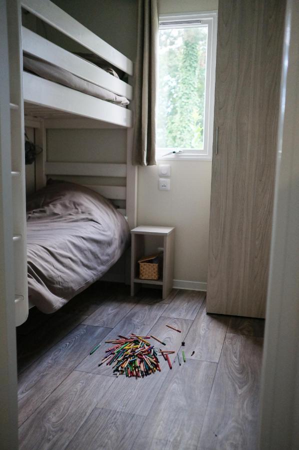 Mobil Home Xxl 4 Chambres - Camping Le Domaine D'Oleron Foulerot Exterior photo